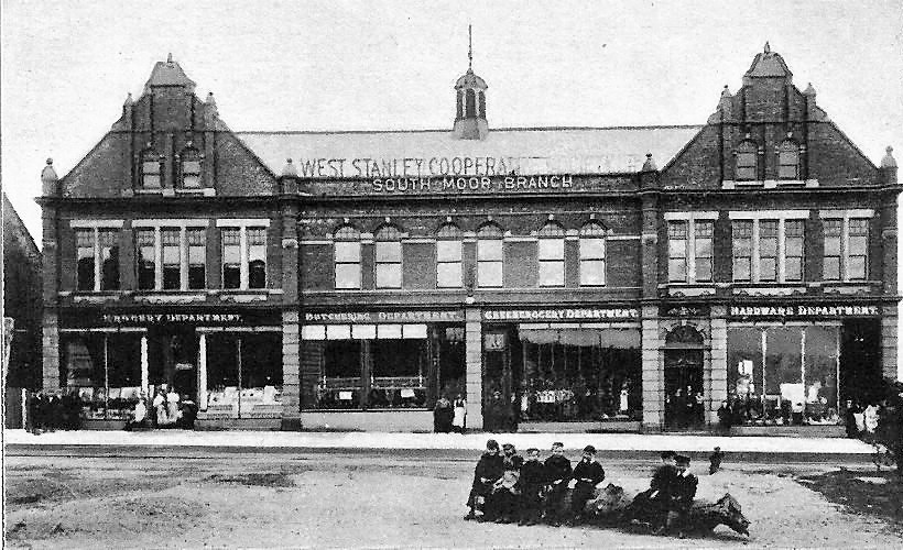 1.-Old-Co-op-Store-opened-Aug-18th-1900